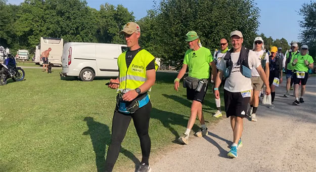 Ledet tuffar på i värmen
