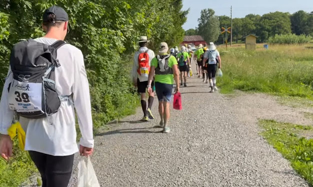 Ledet tuffar på